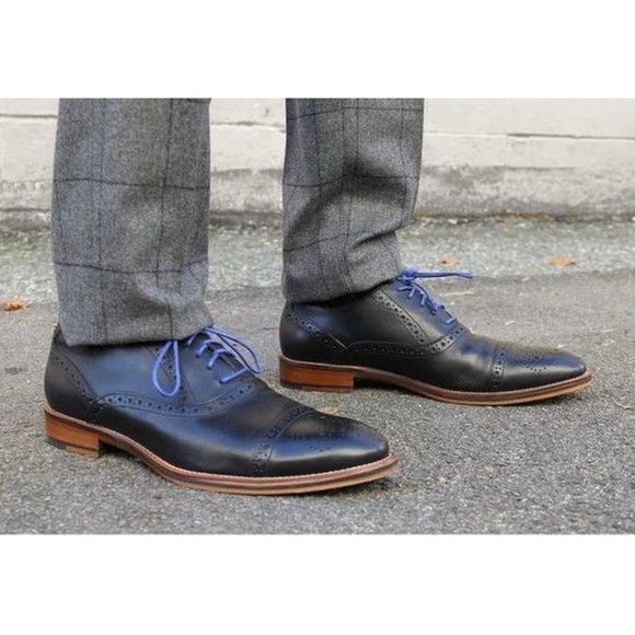 Johnston & Murphy Conard Cap toe Oxford Casual Shoes Black with Blue Lace - Picture 12 of 12